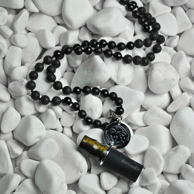 Персональный мундштук Personalka Stone с бусами из натурального камня v2 (Чёрный, Золото)