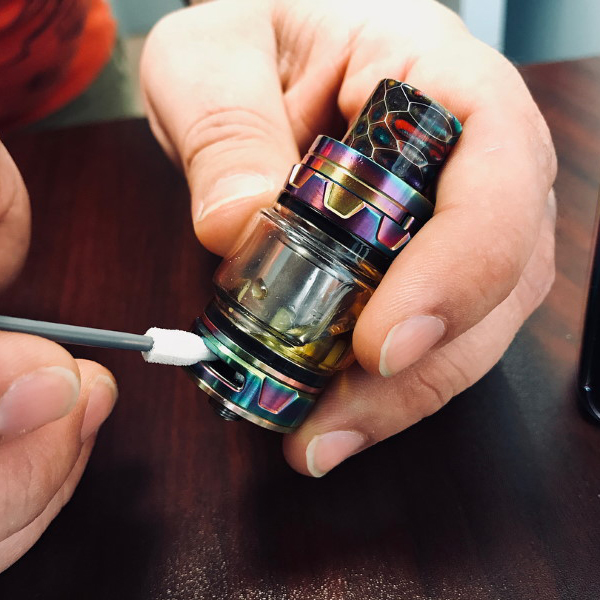 что делать, если вейп течет